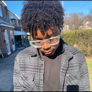 Meet your Posher, Anthony